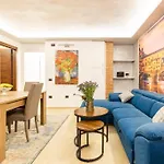 Apartment Da Laura A Ponte Vecchio Florence